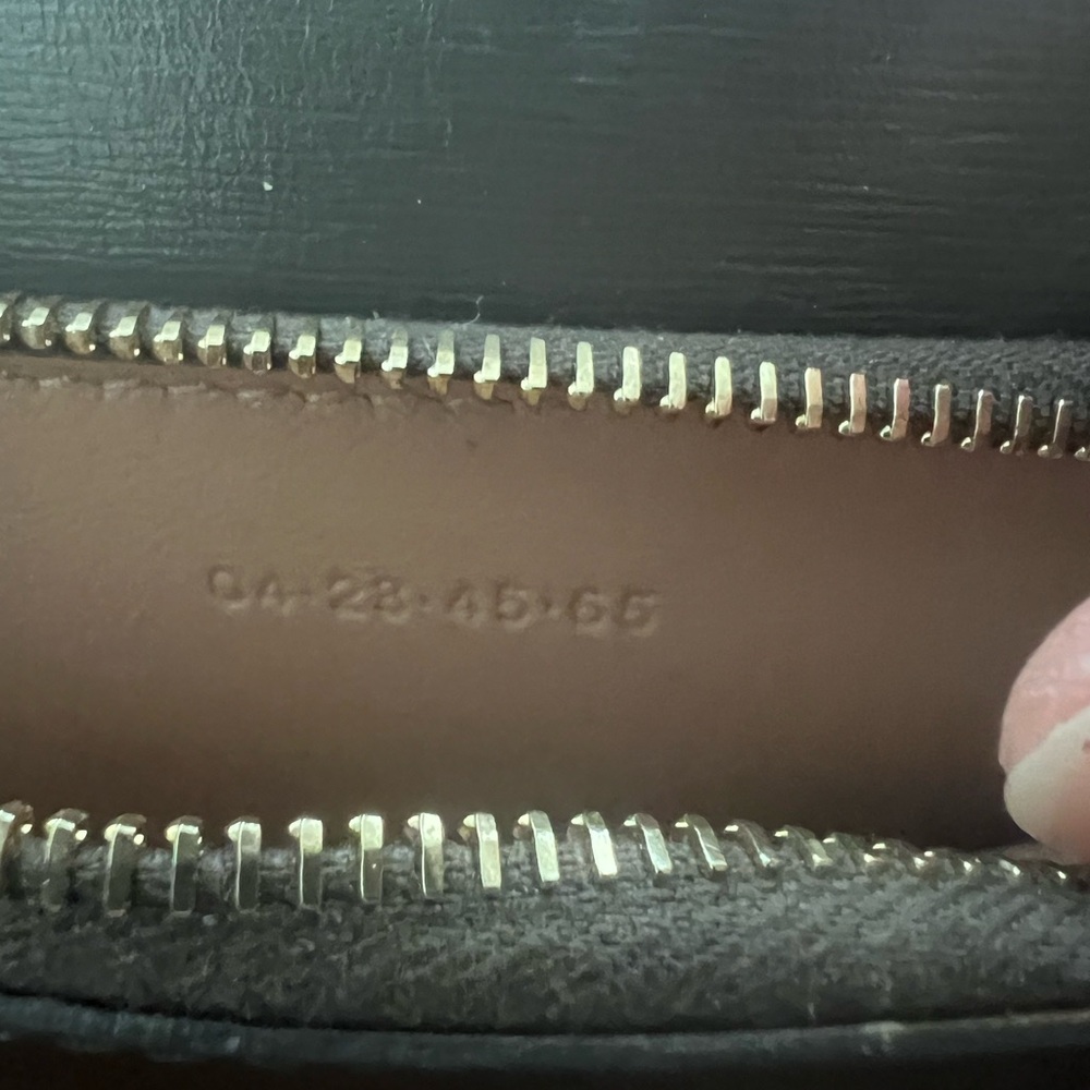 Chloe Arlene Small Leather Crossbody Bag - Picture 5 of 6